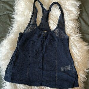 H o l l i s t e r • Vintage Y2K lace racerback layering tank